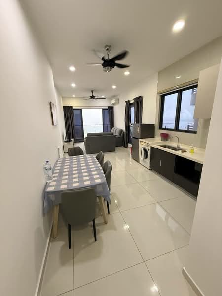 Condominium for Rent at Kings Bay @ Country Garden Danga Bay - NG ZEN XI - Living Room - PropertyGuru.com.my