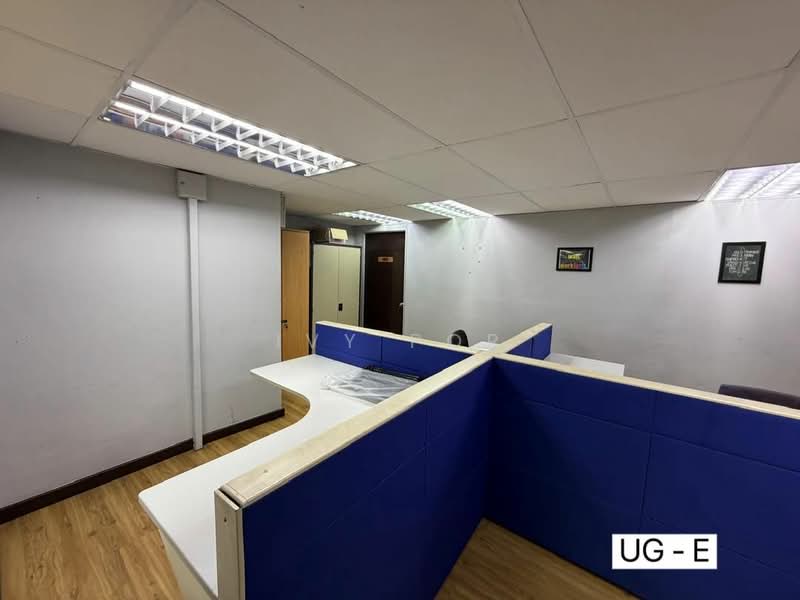 Shop for Sale in Bandar Bukit Tinggi 2 (Klang) - Ivy Por - Interior - PropertyGuru.com.my