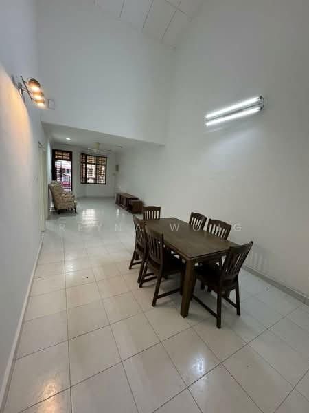 1-storey Terraced House for Rent in Bandar Uda Utama (Johor Bahru) - Reyna Wong - Living Room - PropertyGuru.com.my