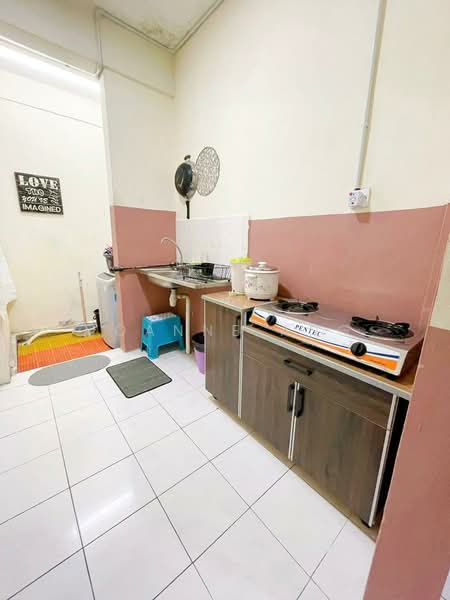 Pangsapuri untuk Disewa di Delima Impian - Joanne Ang - Kitchen - PropertyGuru.com.my