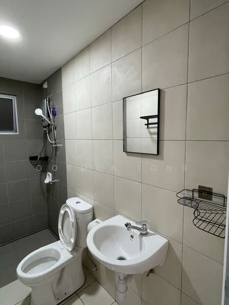 Servis Apartment untuk Disewa di Kiara Kasih - Gordon Tong - Bathroom - PropertyGuru.com.my