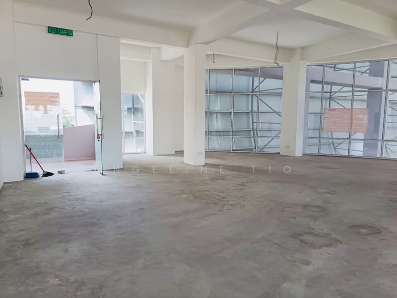 Shop / Office for Rent in Taman Pauh Jaya (Perai) - Angeline Tio - Interior - PropertyGuru.com.my