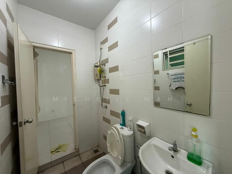 Rumah Teres 2 Tingkat untuk Disewa di Bayan Lepas (Penang) - Michelle Mah - Bathroom - PropertyGuru.com.my