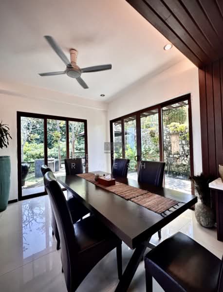 Bungalow for Rent in Batu Ferringhi (Penang) - Ressha Ramesh - Dining Room - PropertyGuru.com.my