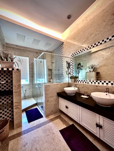 Bungalow for Rent in Batu Ferringhi (Penang) - Ressha Ramesh - Bathroom - PropertyGuru.com.my