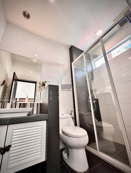 Bungalow for Rent in Batu Ferringhi (Penang) - Ressha Ramesh - Bathroom - PropertyGuru.com.my