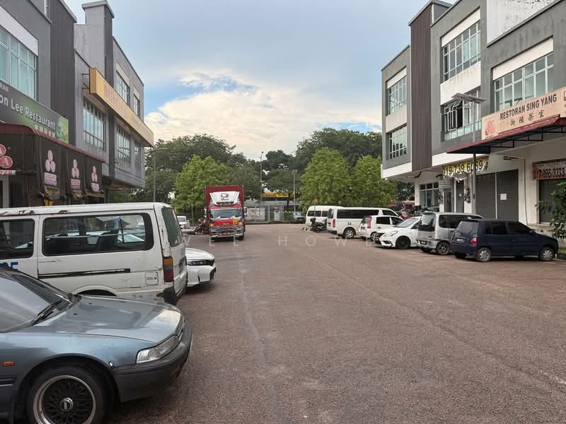 Kedai / Pejabat untuk Dijual di Pasir Gudang (Johor) - Wee Howe - Exterior - PropertyGuru.com.my