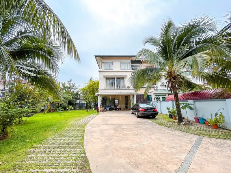 Semi-Detached House for Sale in Sri Hartamas (Kuala Lumpur) - Priscilla Tan - Exterior - PropertyGuru.com.my