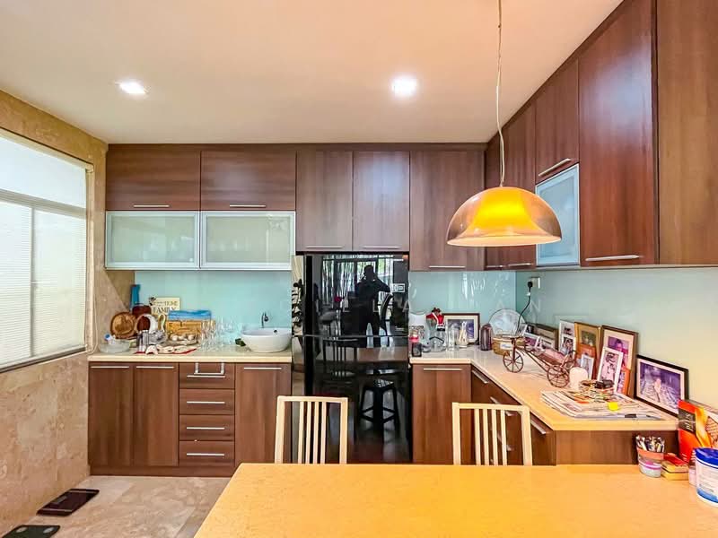 Semi-Detached House for Sale in Sri Hartamas (Kuala Lumpur) - Priscilla Tan - Kitchen - PropertyGuru.com.my