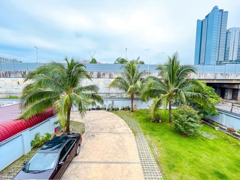 Semi-Detached House for Sale in Sri Hartamas (Kuala Lumpur) - Priscilla Tan - Exterior - PropertyGuru.com.my