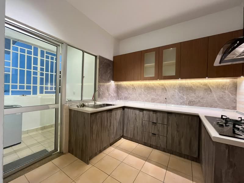 Condominium for Sale at Desa Putra - Eugene Tan - Kitchen - PropertyGuru.com.my