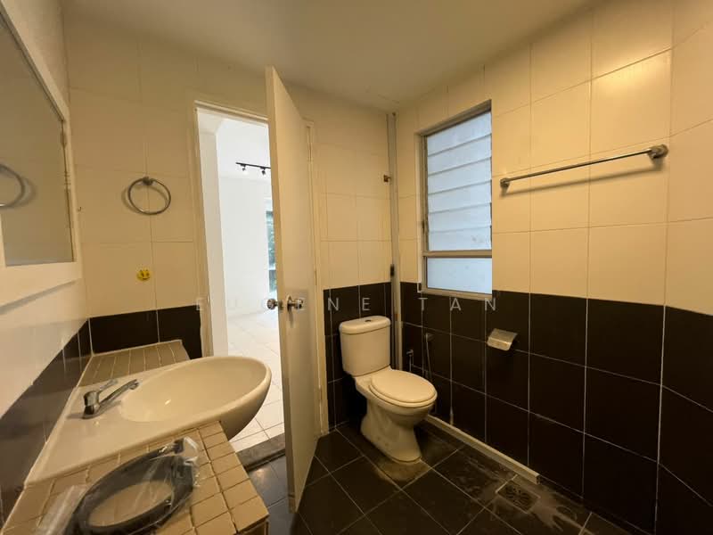 Condominium for Sale at Desa Putra - Eugene Tan - Bathroom - PropertyGuru.com.my