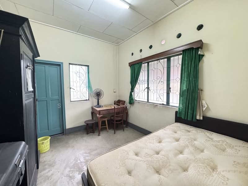 Rumah Banglo untuk Dijual di Taman Kolam Air (Johor Bahru) - Sue Ann Chia - PropertyGuru.com.my