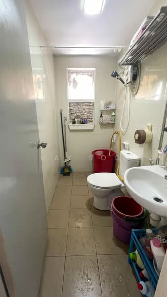 Pangsapuri untuk Dijual di Bandar Mahkota Cheras Apartment - May Soo - Bathroom - PropertyGuru.com.my