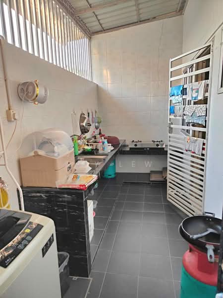 1-storey Terraced House for Sale in Temerloh (Pahang) - Amy Lew - Kitchen - PropertyGuru.com.my