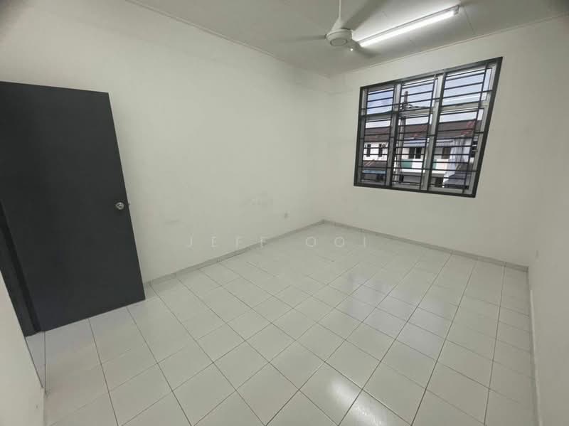 2-storey Terraced House for Rent in Johor Bahru (Johor) - Jeff Ooi - Interior - PropertyGuru.com.my