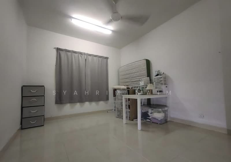 Kondominium untuk Dijual di Kristal Heights - Syahrim Naim - Bedroom - PropertyGuru.com.my