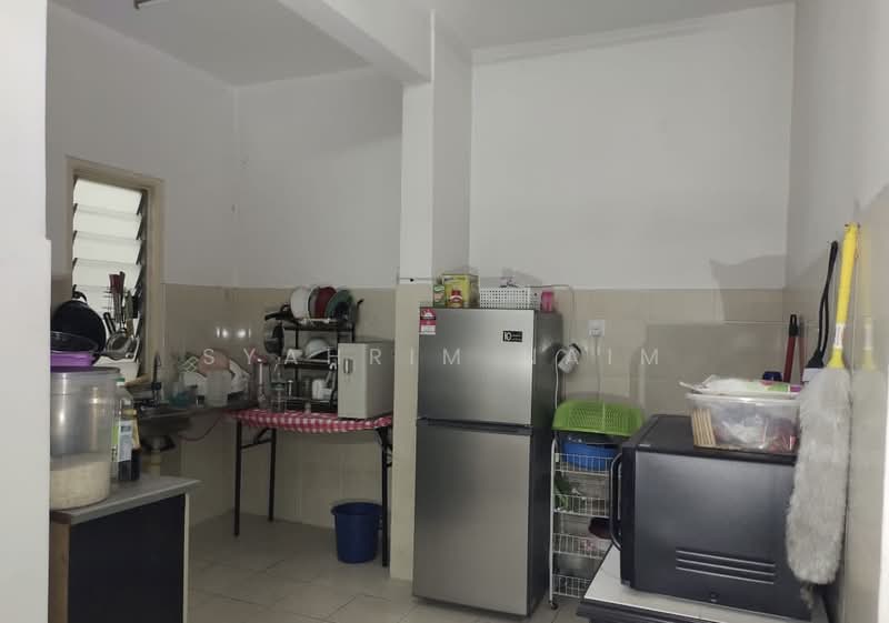 Kondominium untuk Dijual di Kristal Heights - Syahrim Naim - Kitchen - PropertyGuru.com.my