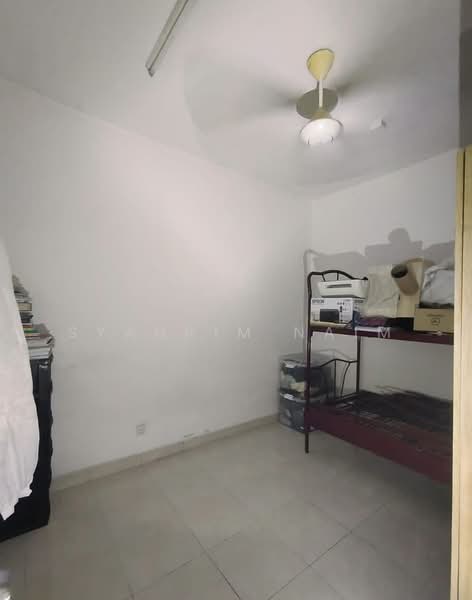 Kondominium untuk Dijual di Kristal Heights - Syahrim Naim - Bedroom - PropertyGuru.com.my