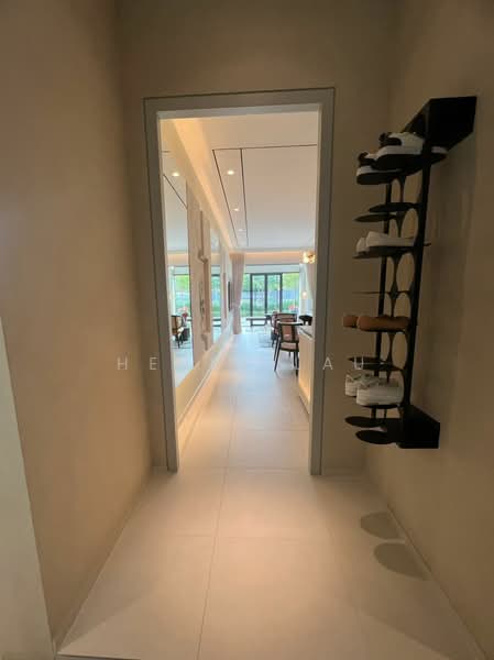 Servis Apartment untuk Dijual di Stellaris @ Riana Dutamas - Henry Lau - Corridor - PropertyGuru.com.my