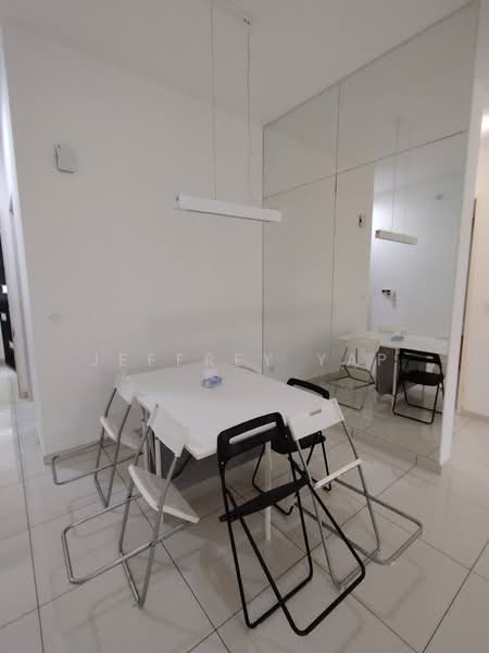 Servis Apartment untuk Disewa di The Cruise Residence - Jeffrey Yap - Dining Room - PropertyGuru.com.my