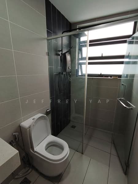 Servis Apartment untuk Disewa di The Cruise Residence - Jeffrey Yap - Bathroom - PropertyGuru.com.my