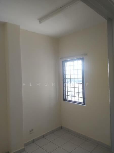 Pangsapuri untuk Dijual di Teratai Mewah Apartment Block 15,17,19,21 - Almon Yeap - Interior - PropertyGuru.com.my