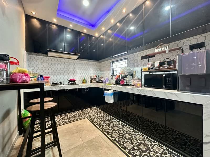 2-storey Terraced House for Sale in Bandar Putra (Kulai) - Jojo Chung - Kitchen - PropertyGuru.com.my