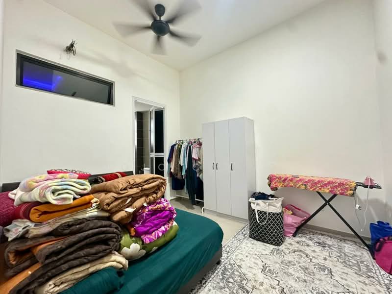 2-storey Terraced House for Sale in Bandar Putra (Kulai) - Jojo Chung - Bedroom - PropertyGuru.com.my