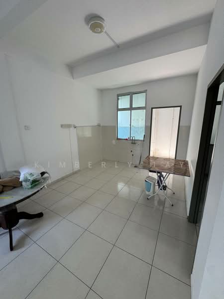 Cluster House for Sale in Taman Pulai Mutiara (Iskandar Puteri (Nusajaya)) - Kimberly Tay - Kitchen - PropertyGuru.com.my