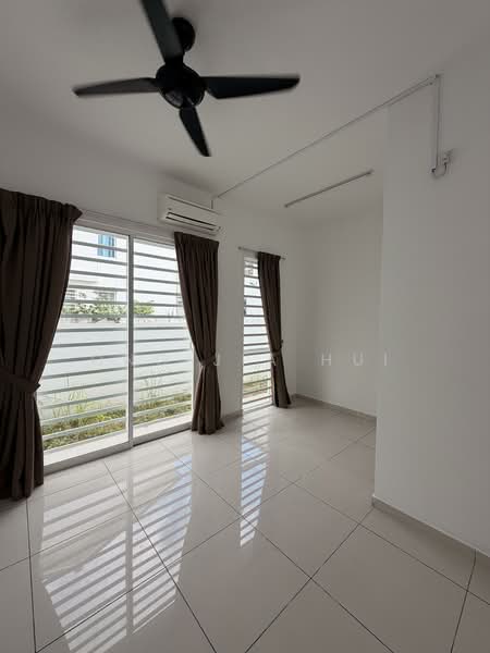 2-storey Terraced House for Sale in Bandar Sri Sendayan (Negeri Sembilan) - Ong Jia Hui - PropertyGuru.com.my