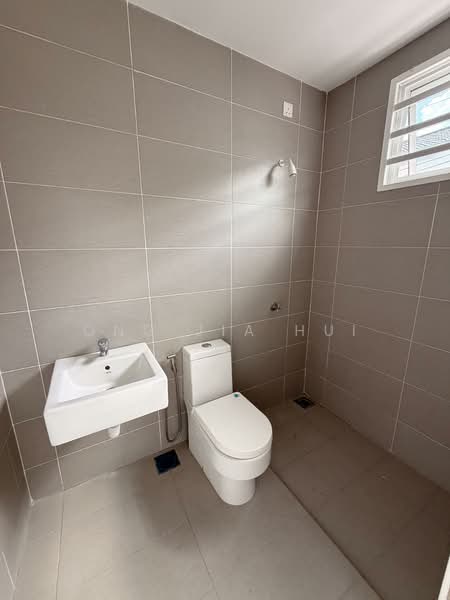 2-storey Terraced House for Sale in Bandar Sri Sendayan (Negeri Sembilan) - Ong Jia Hui - PropertyGuru.com.my