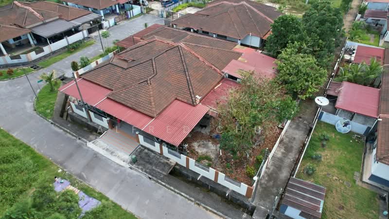 Semi-Detached House for Sale in Taman Malihah (Kuching) - Alfred Chua - Exterior - PropertyGuru.com.my
