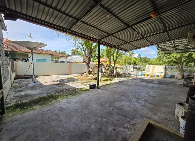 Semi-Detached House for Sale in Taman Malihah (Kuching) - Alfred Chua - Exterior - PropertyGuru.com.my