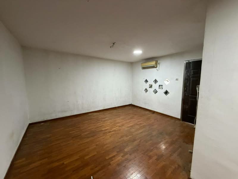 Rumah Teres 2 Tingkat untuk Dijual di Skudai (Johor) - Alan Lee - Living Room - PropertyGuru.com.my