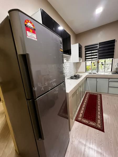 Cluster House for Rent in Bandar Bukit Mahkota (Bangi) - Uswani Mazuwan - Kitchen - PropertyGuru.com.my