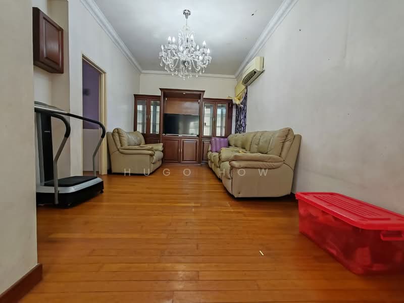 Rumah Berkembar untuk Dijual di Bandar Sri Damansara (Selangor) - Hugo How - Living Room - PropertyGuru.com.my