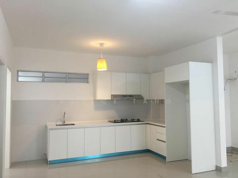 Pangsapuri untuk Dijual di Idaman Residence - Venice Tang - Kitchen - PropertyGuru.com.my