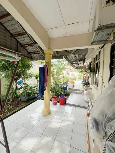 1-storey Terraced House for Sale in Taman Rinting (Masai) - Brandon Khor - PropertyGuru.com.my