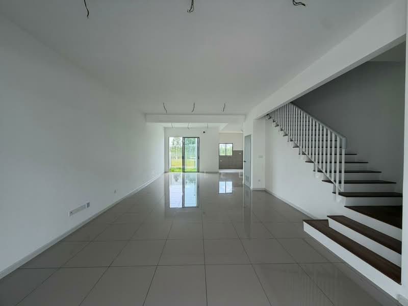 2-storey Terraced House for Rent in Bandar Gamuda Cove (Dengkil) - SY Lee - Living Room - PropertyGuru.com.my