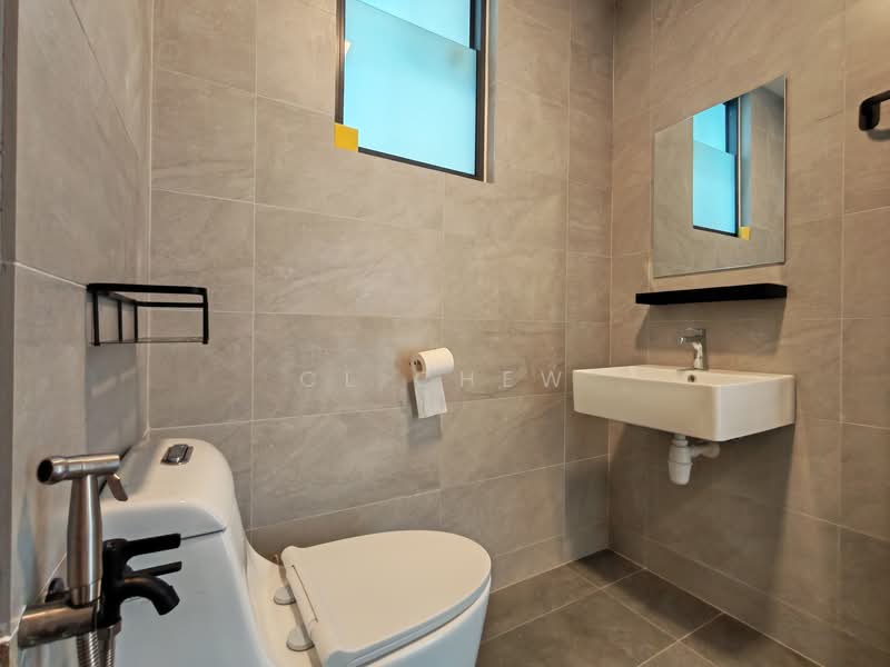Servis Apartment untuk Dijual di SUNSURIA FORUM SERVICED APARTMENT - CL Chew - Bathroom - PropertyGuru.com.my