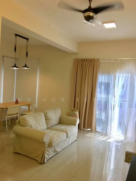 Kondominium untuk Dijual di The Wharf Residence - Ng Hon Keong - Living Room - PropertyGuru.com.my