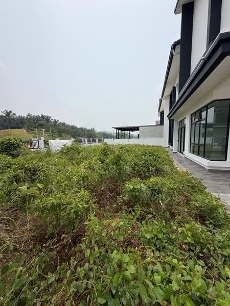 Rumah Kluster untuk Dijual di Iskandar Puteri (Nusajaya) (Johor) - Sharon Ng - Exterior - PropertyGuru.com.my
