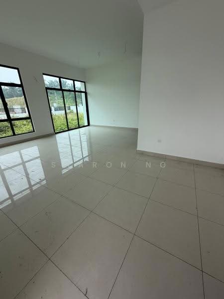 Rumah Kluster untuk Dijual di Iskandar Puteri (Nusajaya) (Johor) - Sharon Ng - Living Room - PropertyGuru.com.my