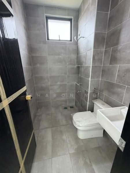 Rumah Kluster untuk Dijual di Iskandar Puteri (Nusajaya) (Johor) - Sharon Ng - Bathroom - PropertyGuru.com.my