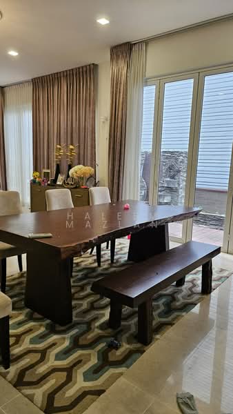 Zero-Lot Bungalow for Rent in Lakefront Villa (Cyberjaya) - Halim Mazlan - Dining Room - PropertyGuru.com.my