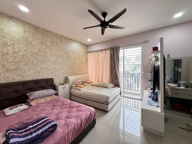 Semi-Detached House for Sale in Rawang (Selangor) - Alice Low - Bedroom - PropertyGuru.com.my