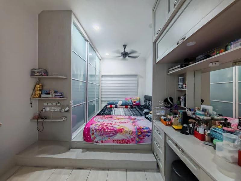 1-storey Terraced House for Sale in Permas Jaya (Johor) - Sharon Ng - Bedroom - PropertyGuru.com.my
