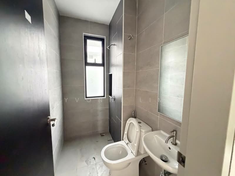 Cluster House for Sale in Taman Mount Austin (Tebrau) - Yvonne Lim - PropertyGuru.com.my
