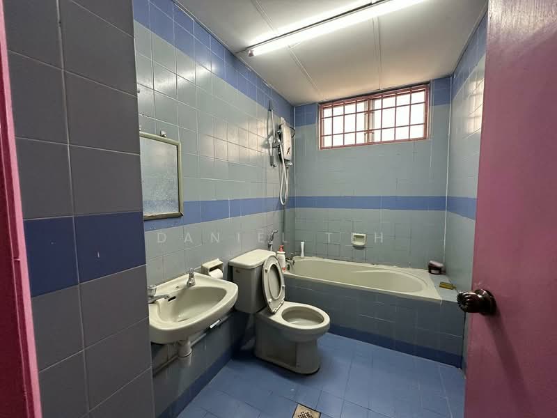 Condominium for Rent at Bukit OUG Condominiums - Daniel Teh - Bathroom - PropertyGuru.com.my
